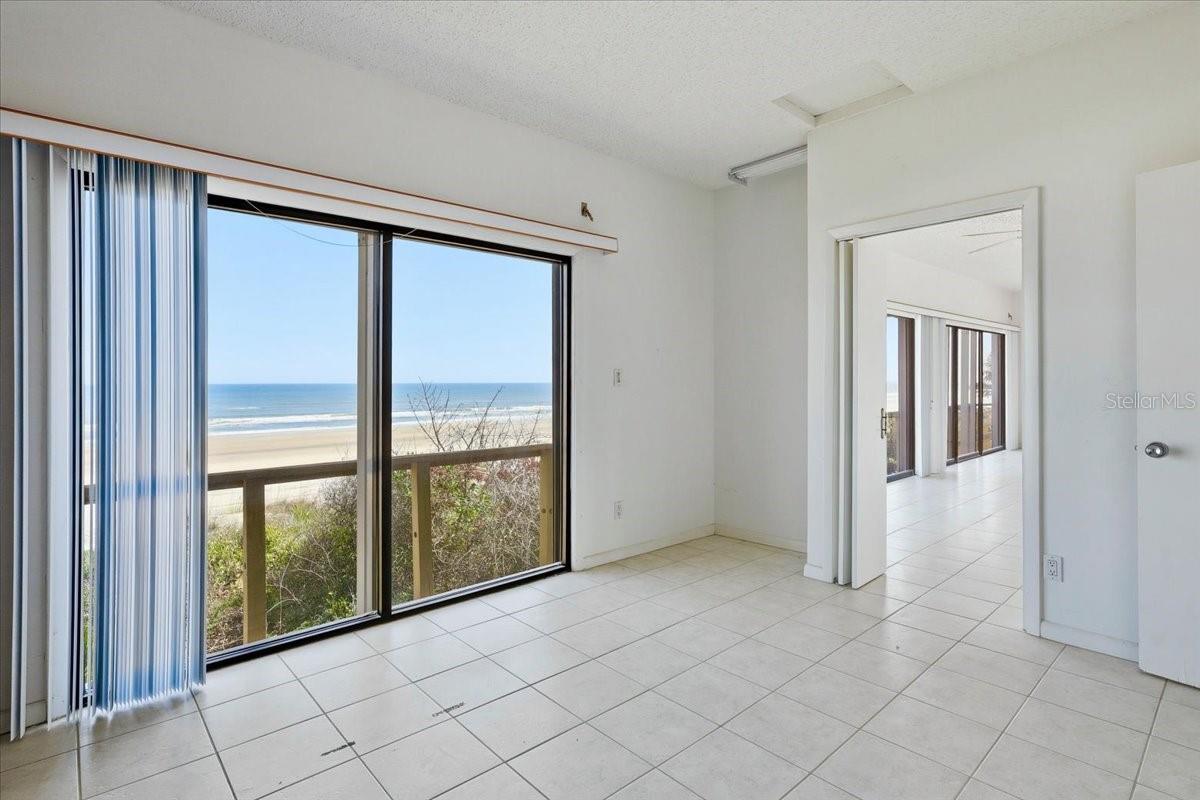 Image 19 of 66 For 7542 A1a S 