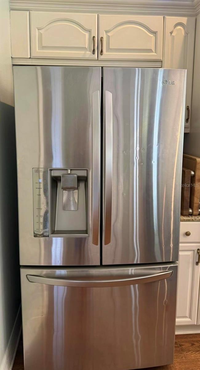 Image 19 of 49 For 7 Whitehall Court