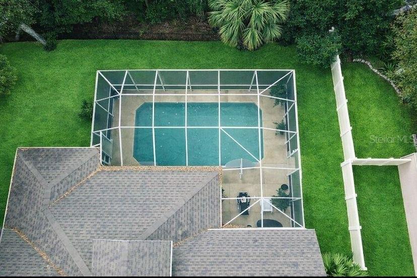 Image 3 of 49 For 7 Whitehall Court