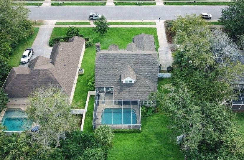 Image 4 of 49 For 7 Whitehall Court