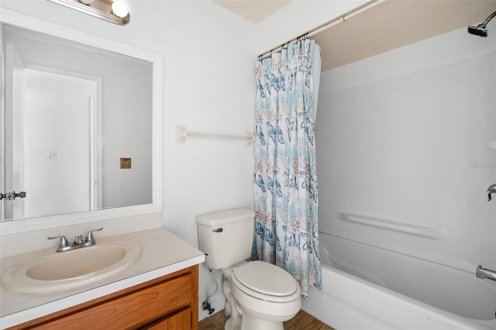 Image 11 of 23 For 408 Australian Road Nw