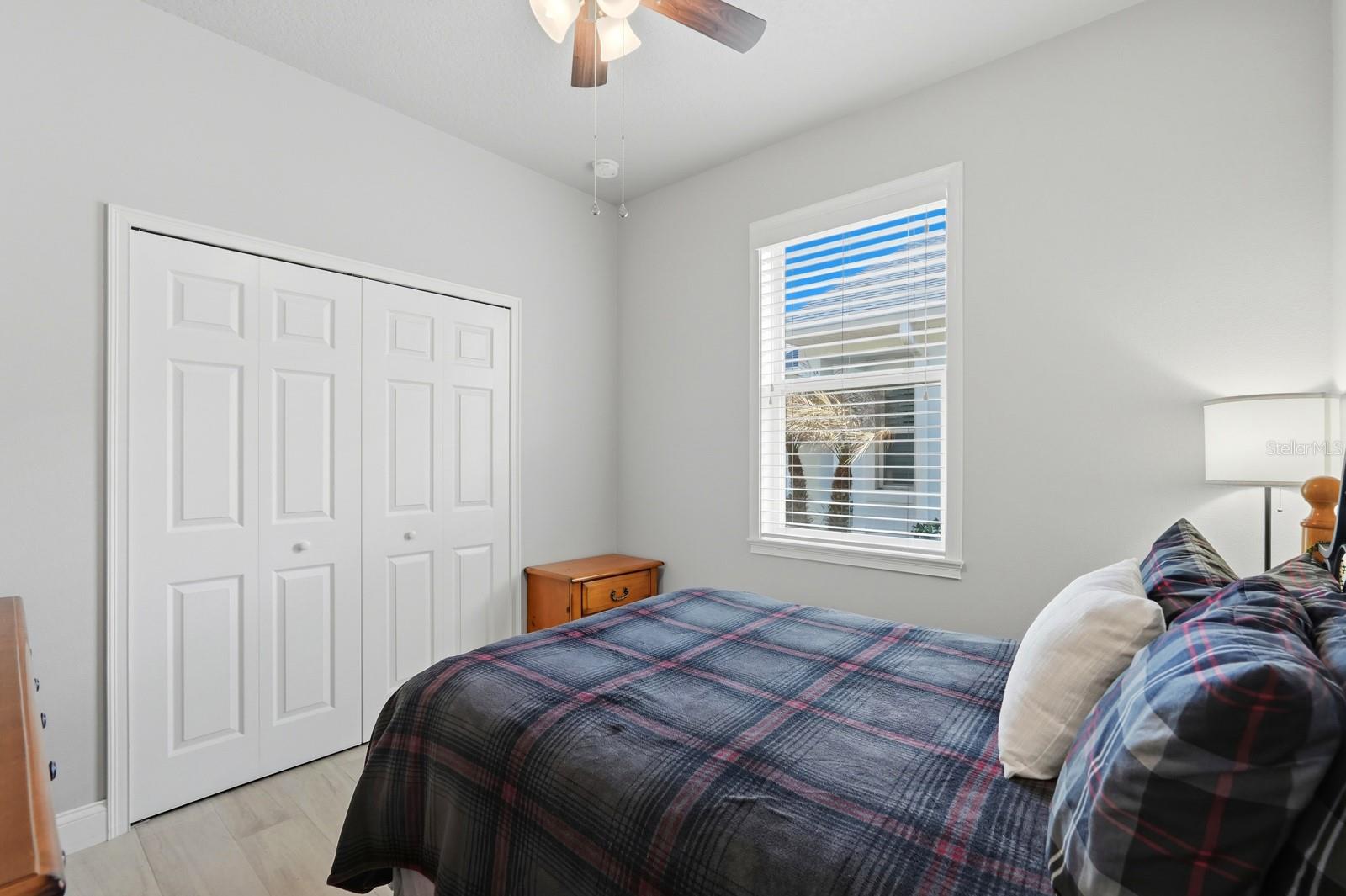 Image 20 of 44 For 280 Catriona Drive