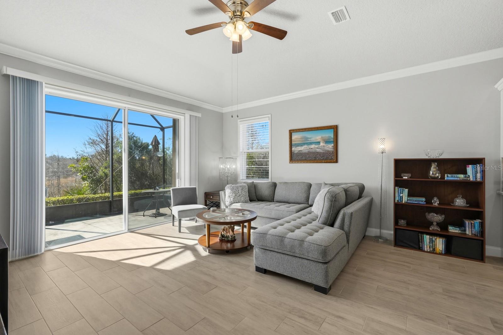 Image 6 of 44 For 280 Catriona Drive