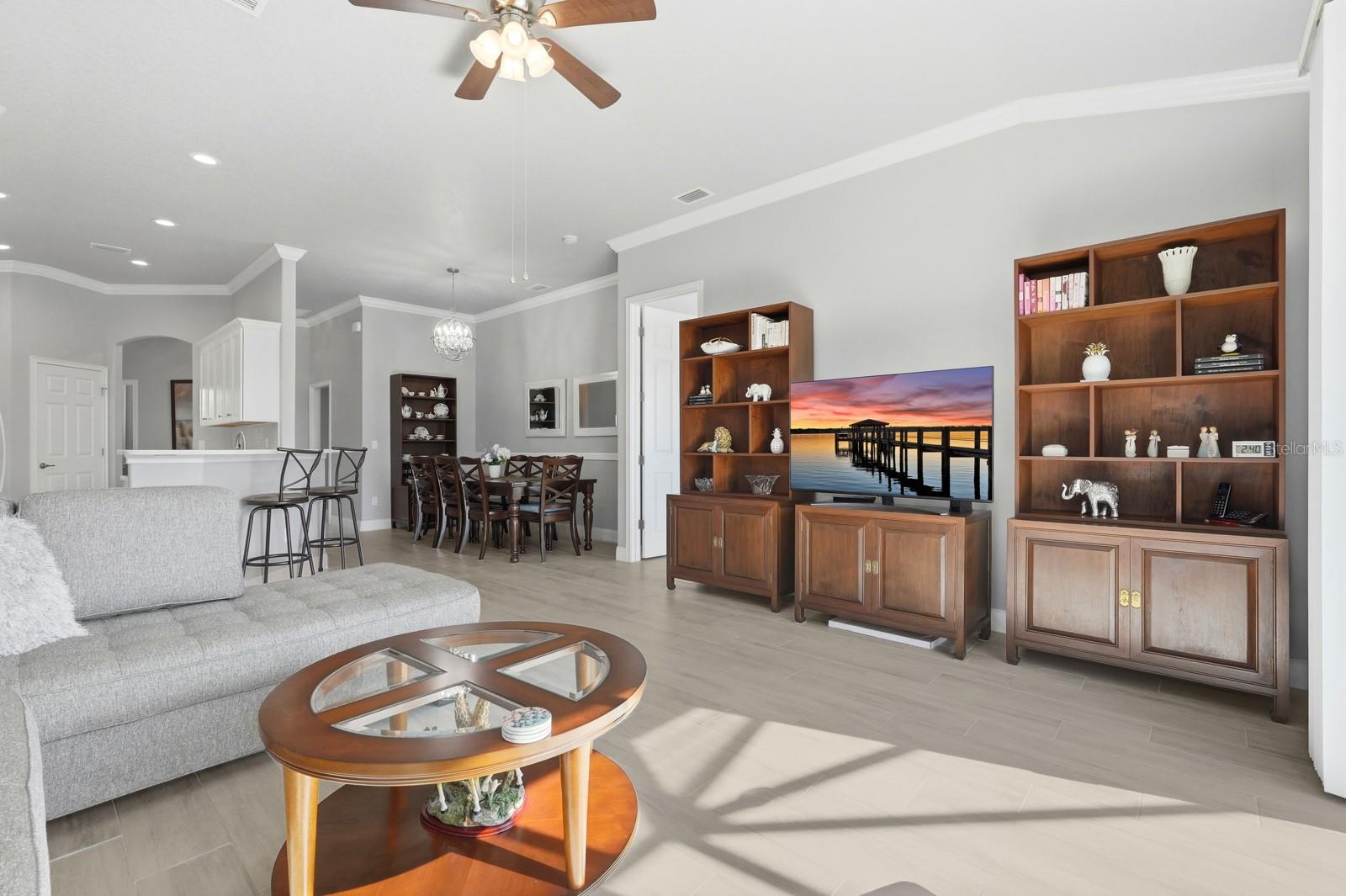 Image 9 of 44 For 280 Catriona Drive