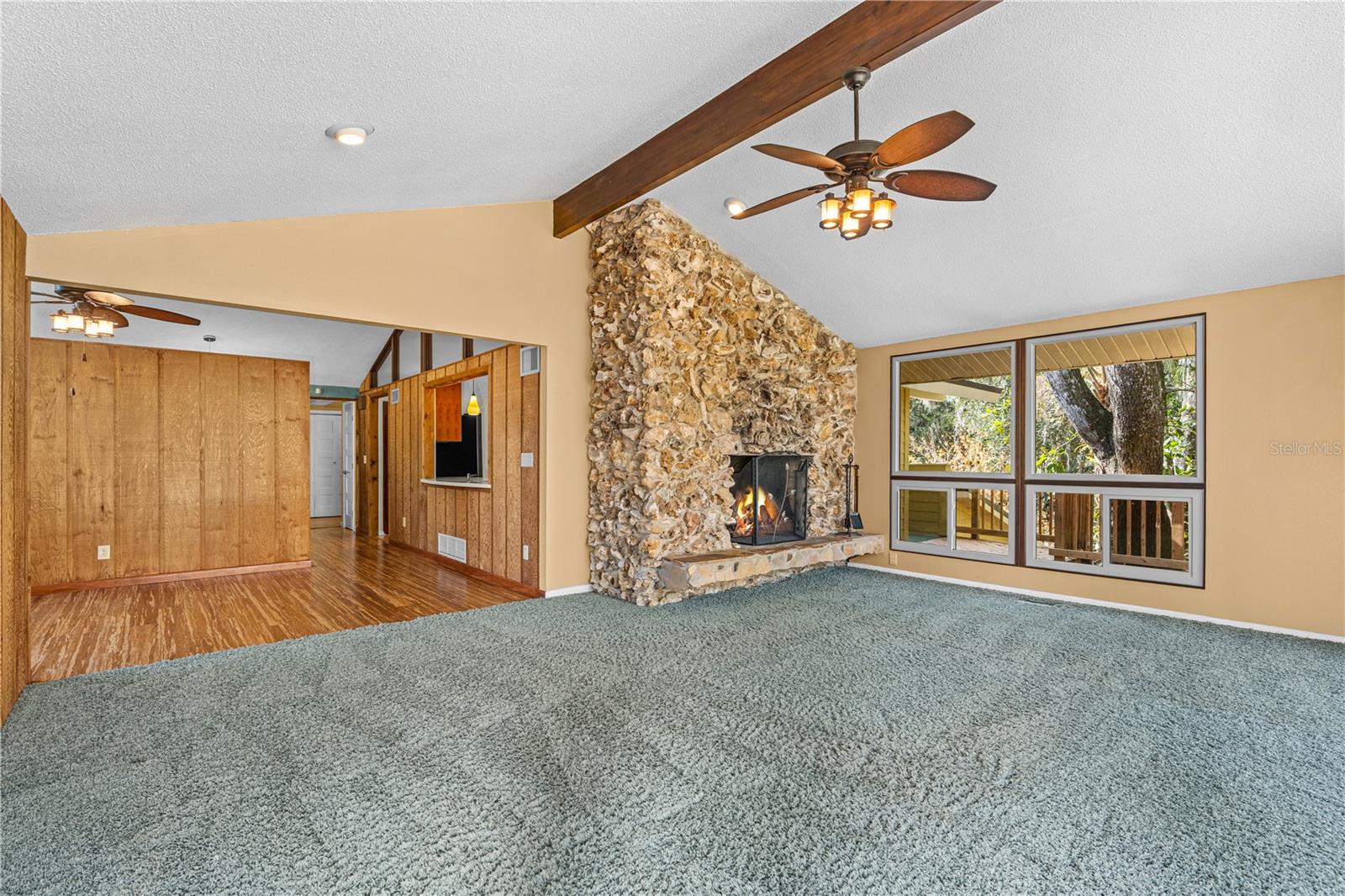 Image 16 of 68 For 32 Pebble Beach Drive