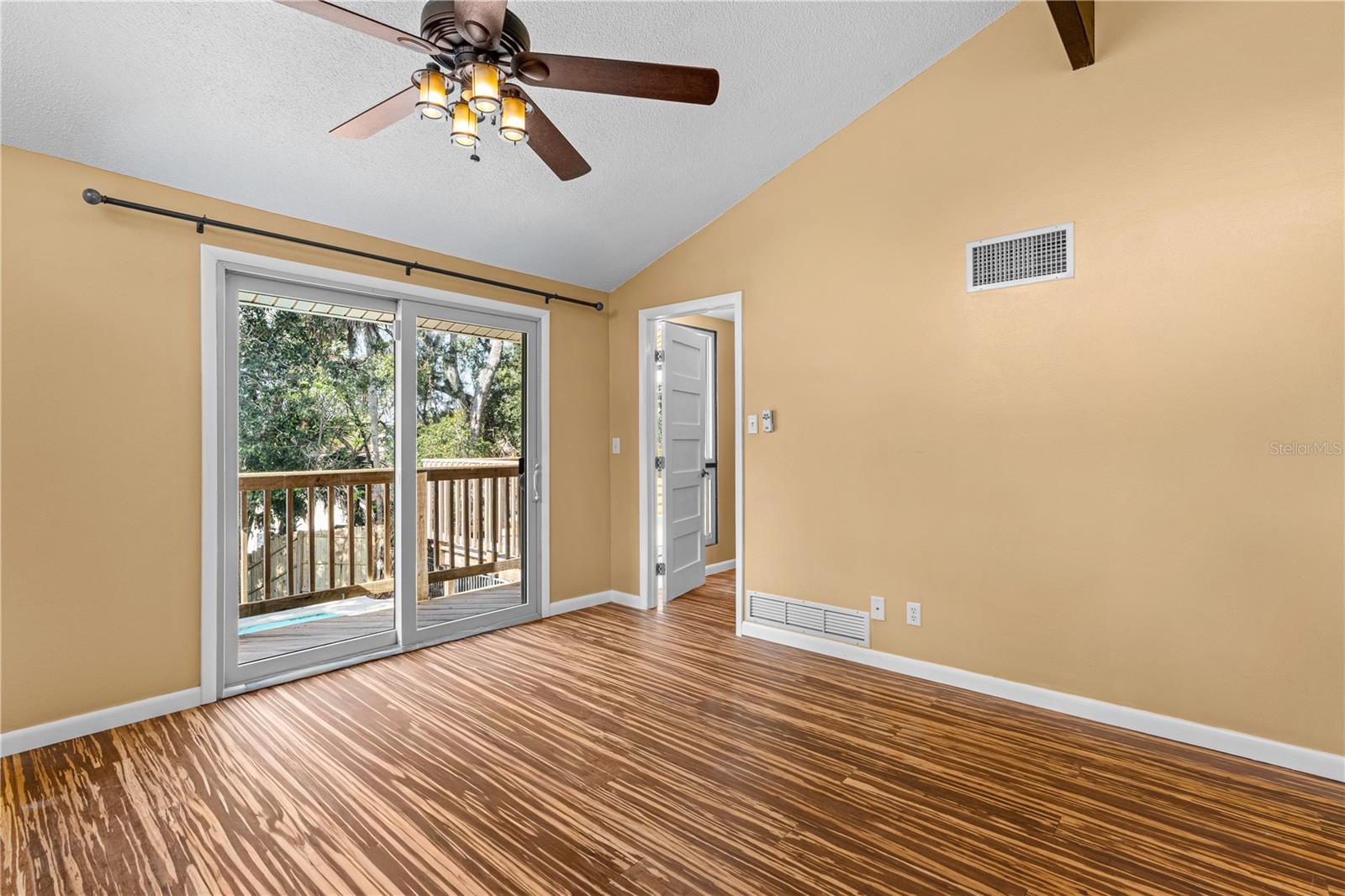 Image 30 of 68 For 32 Pebble Beach Drive