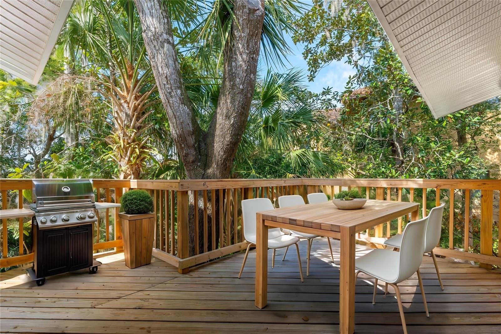 Image 34 of 68 For 32 Pebble Beach Drive