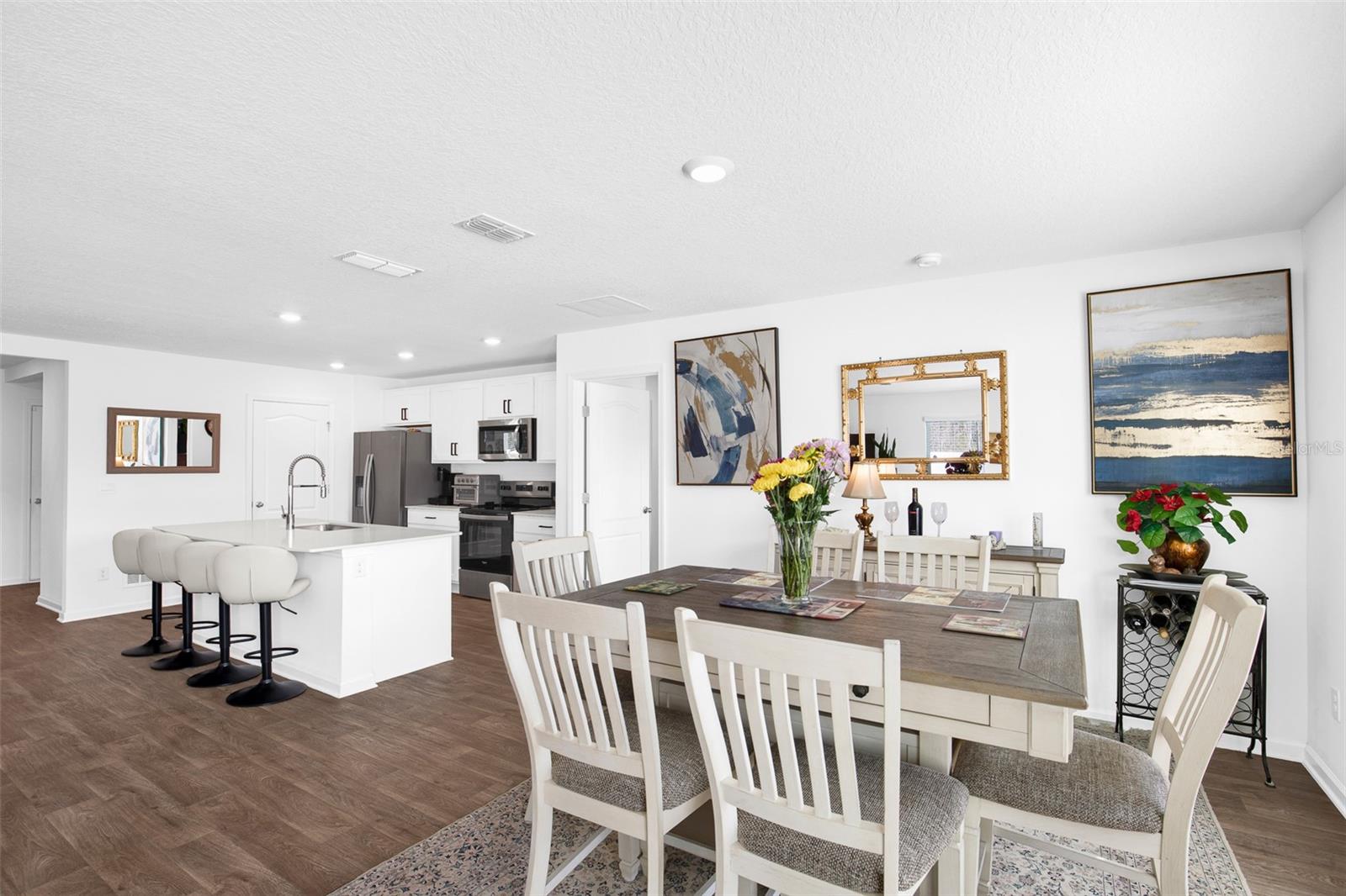 Image 13 of 71 For 2 Springwood Drive