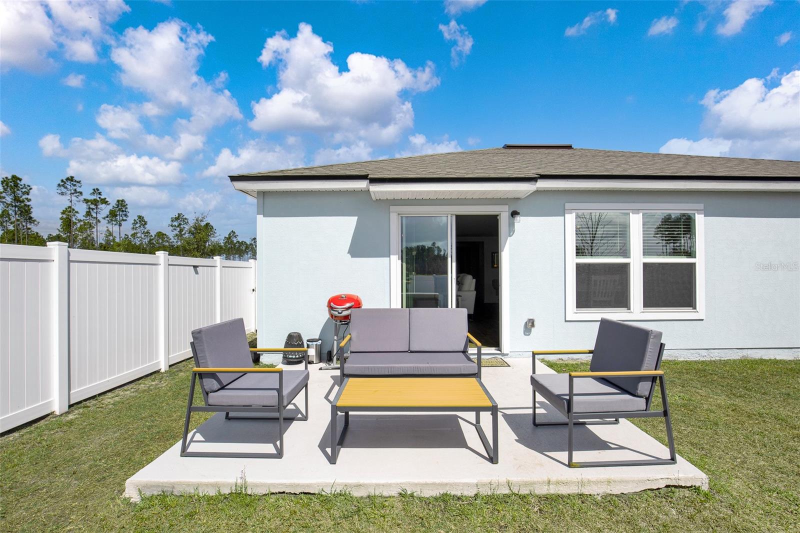 Image 37 of 71 For 2 Springwood Drive