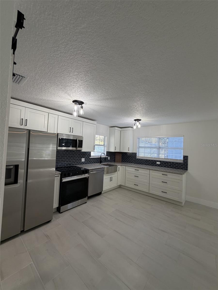 Image 10 of 52 For 3130 County Rd 13