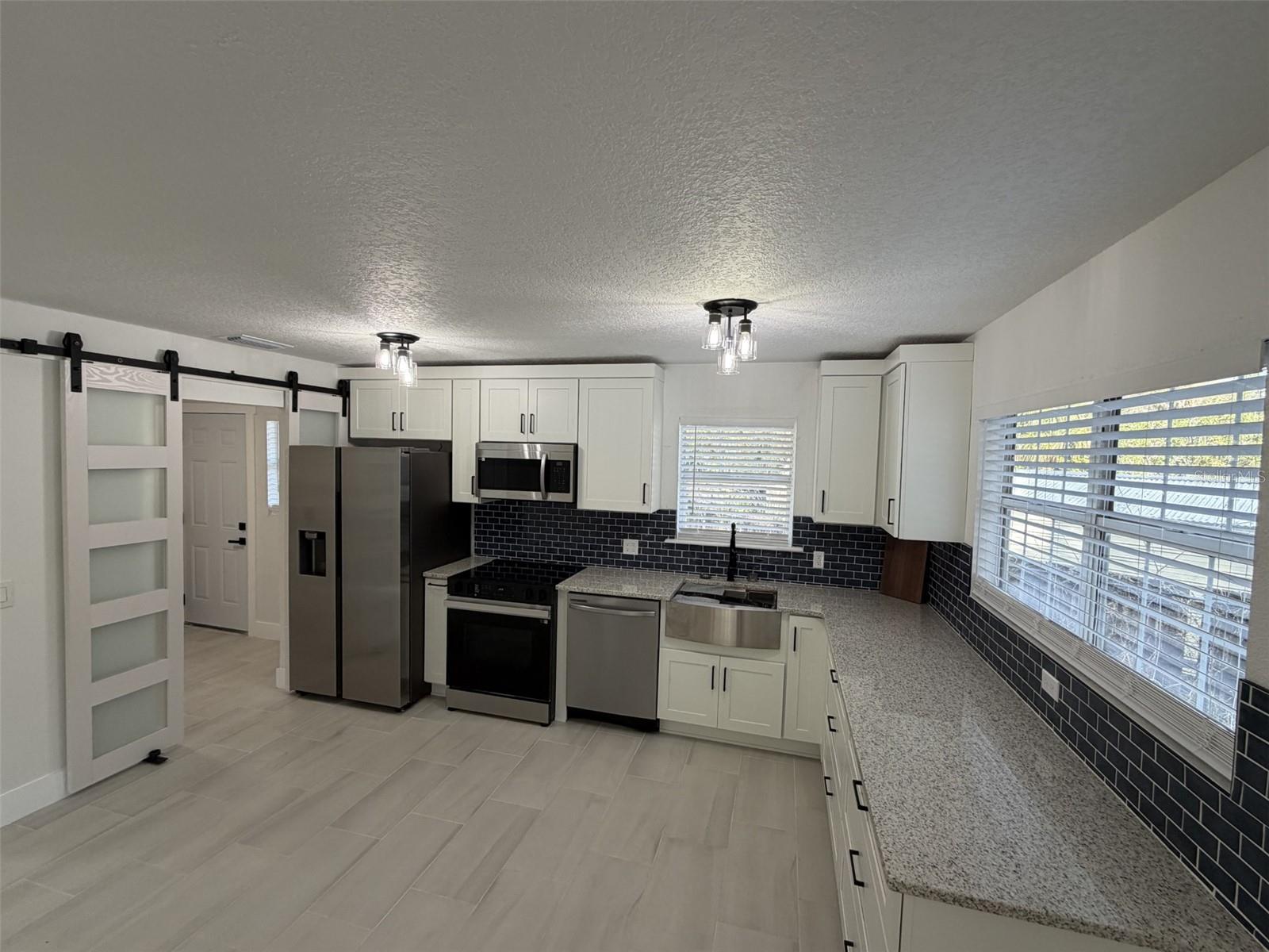 Image 11 of 52 For 3130 County Rd 13