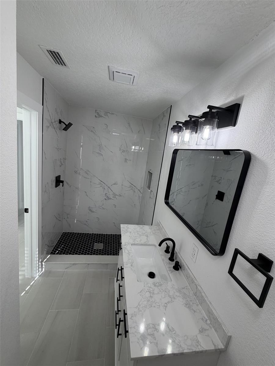 Image 23 of 52 For 3130 County Rd 13