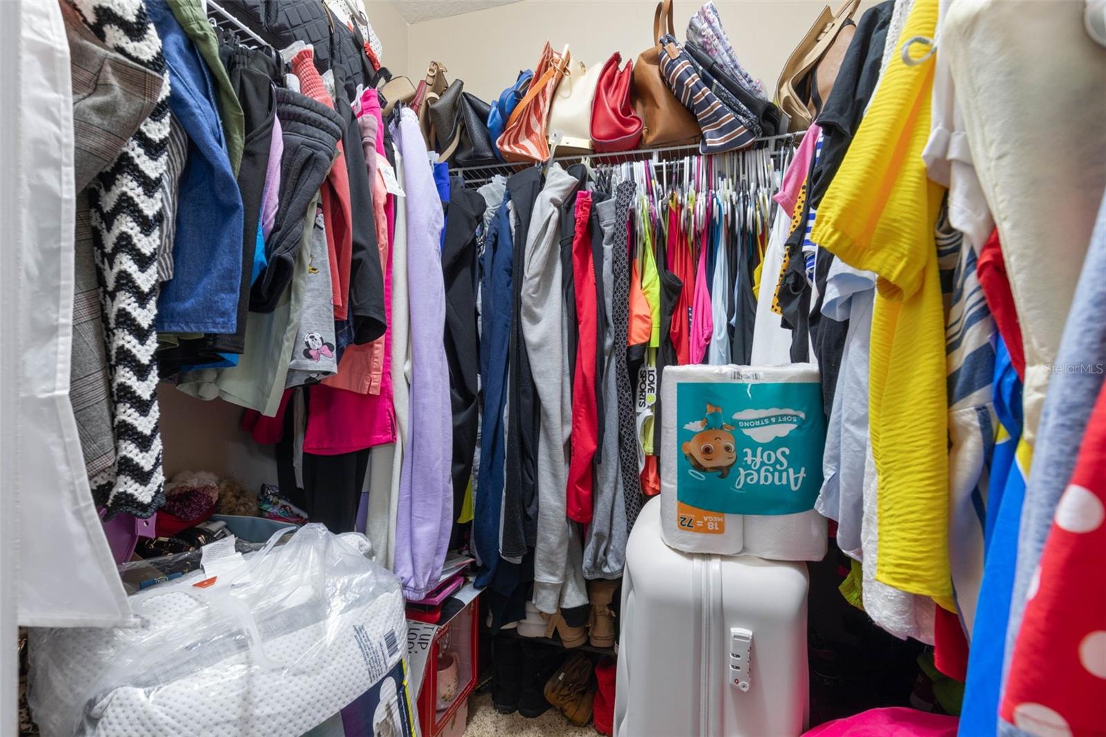 Image 17 of 36 For 18 Regina Lane A & B