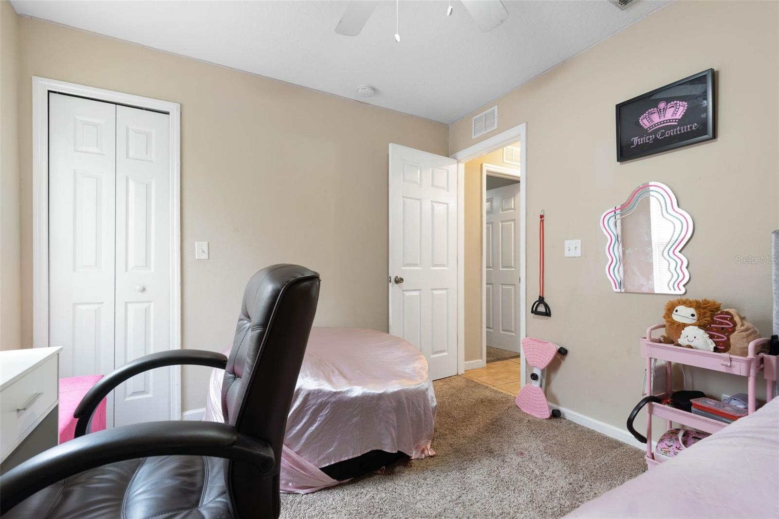 Image 30 of 36 For 18 Regina Lane A & B