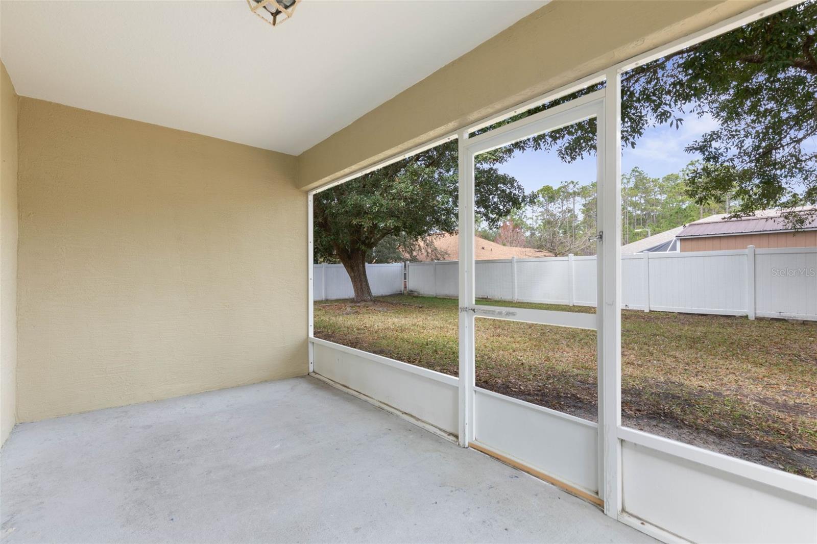 Image 33 of 36 For 18 Regina Lane A & B