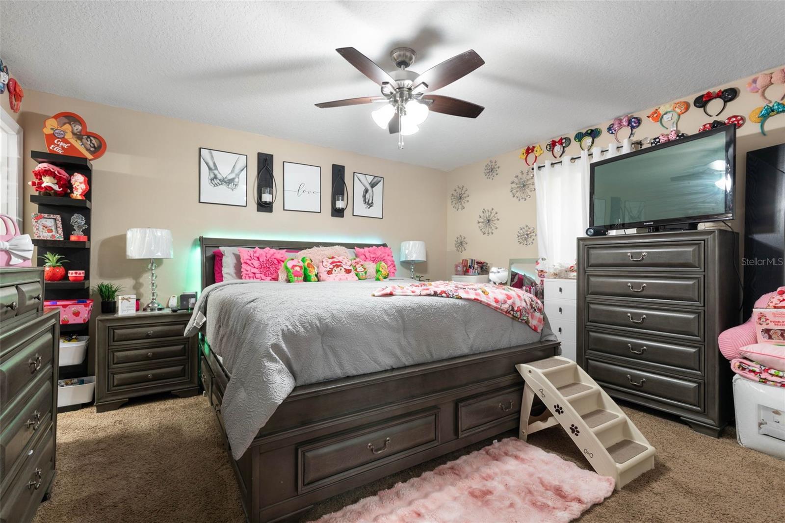 Image 4 of 36 For 18 Regina Lane A & B