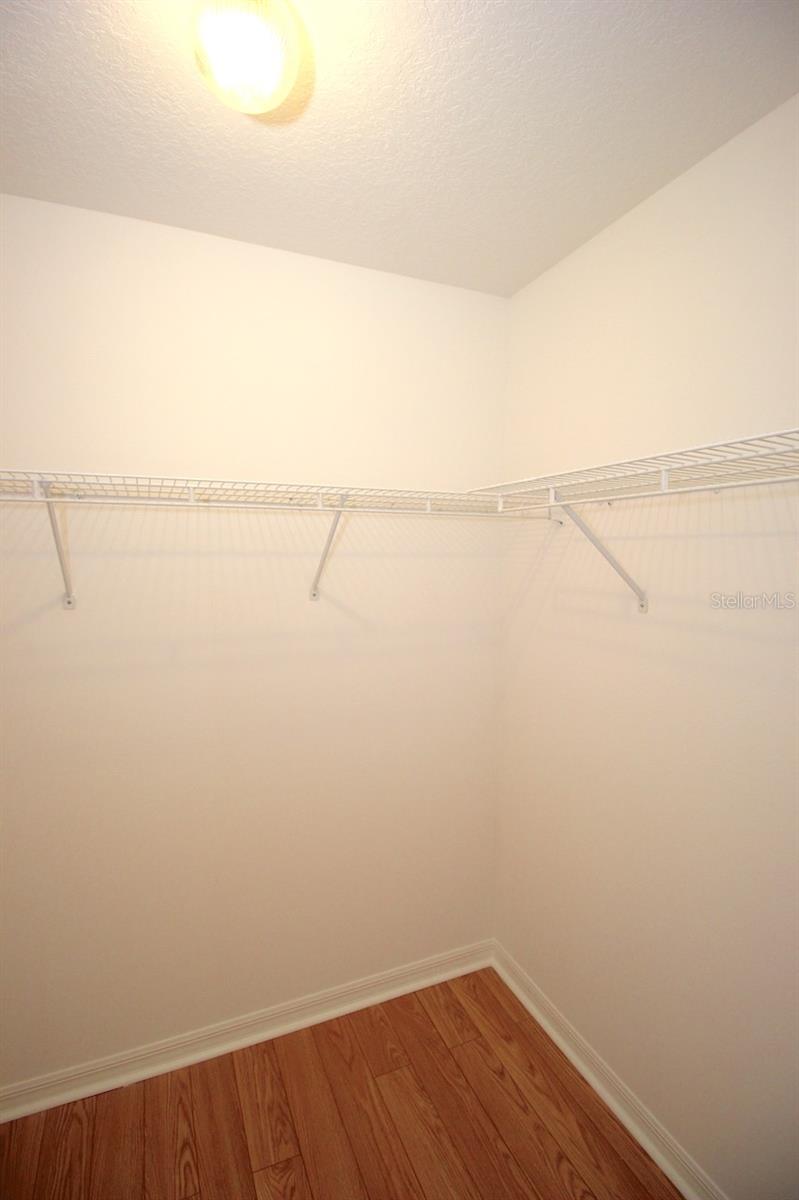 Image 23 of 27 For 4 Whee Place