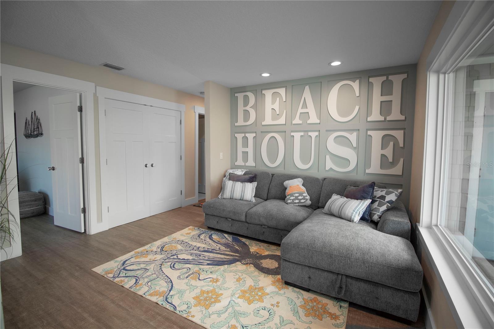 Image 28 of 32 For 2614 Ocean Shore Boulevard