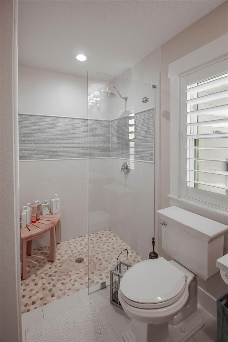 Image 30 of 32 For 2614 Ocean Shore Boulevard