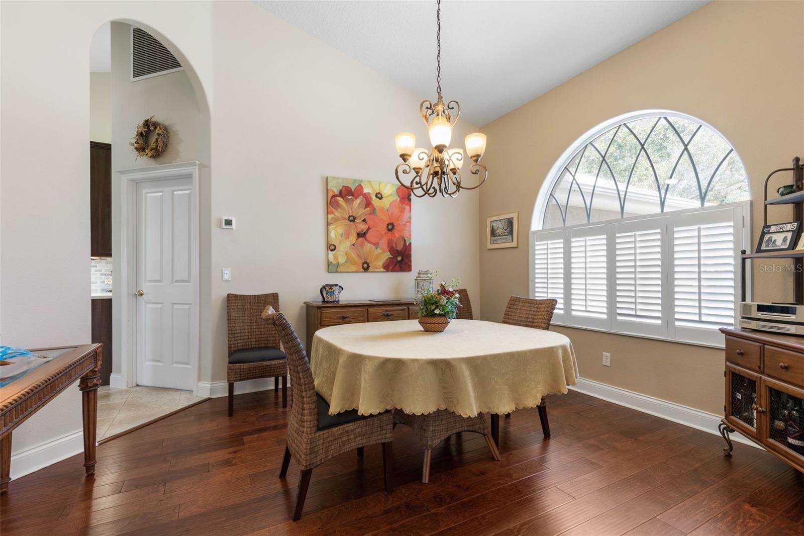 Image 8 of 54 For 34 Lagare Street