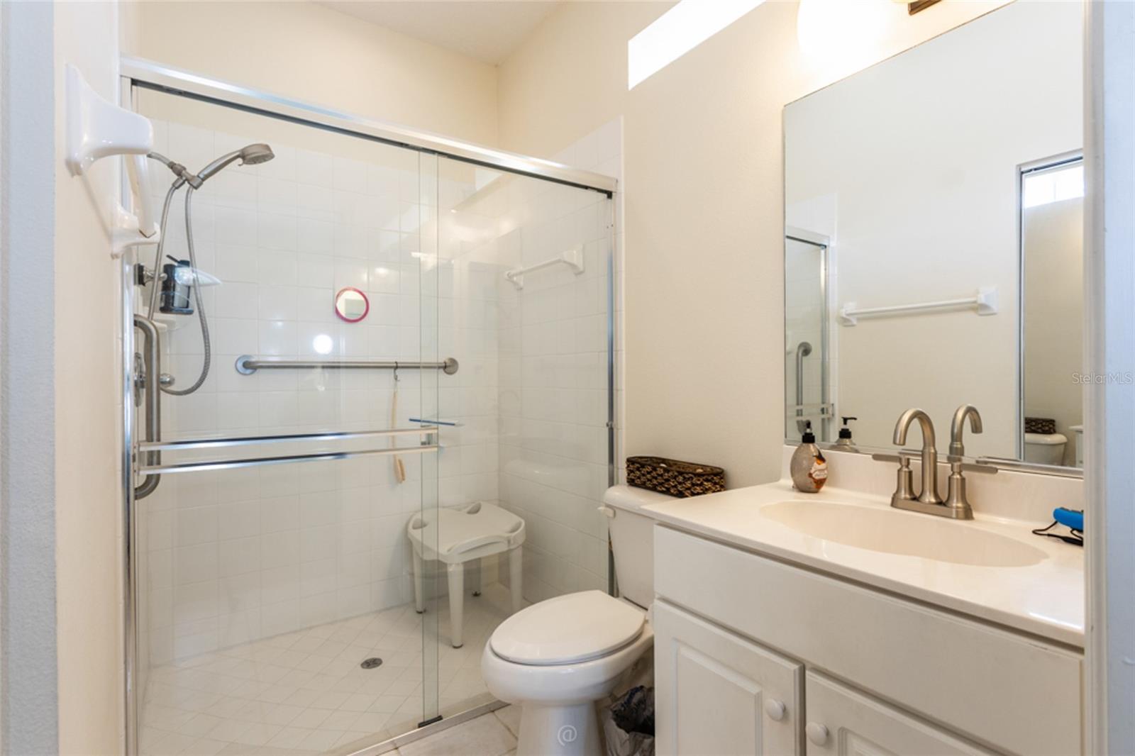 Image 12 of 20 For 28 Veranda Way 28