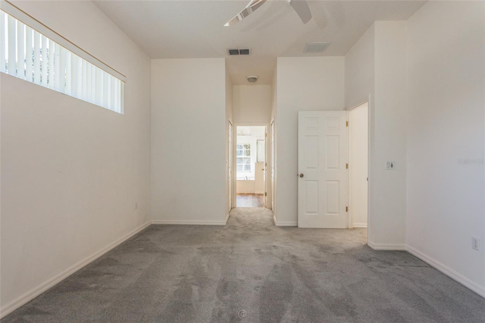 Image 22 of 49 For 65 Blare Drive