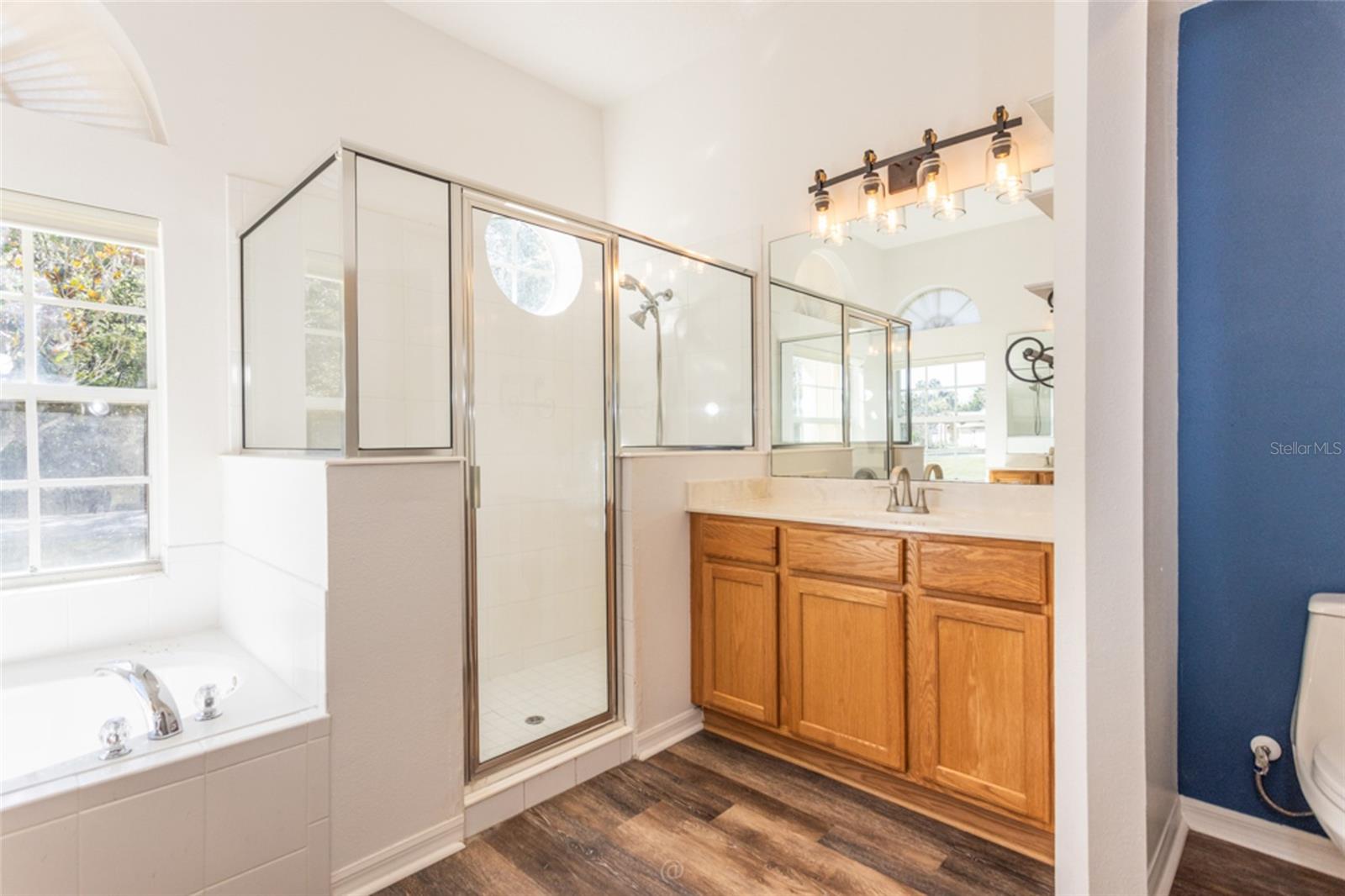 Image 26 of 49 For 65 Blare Drive