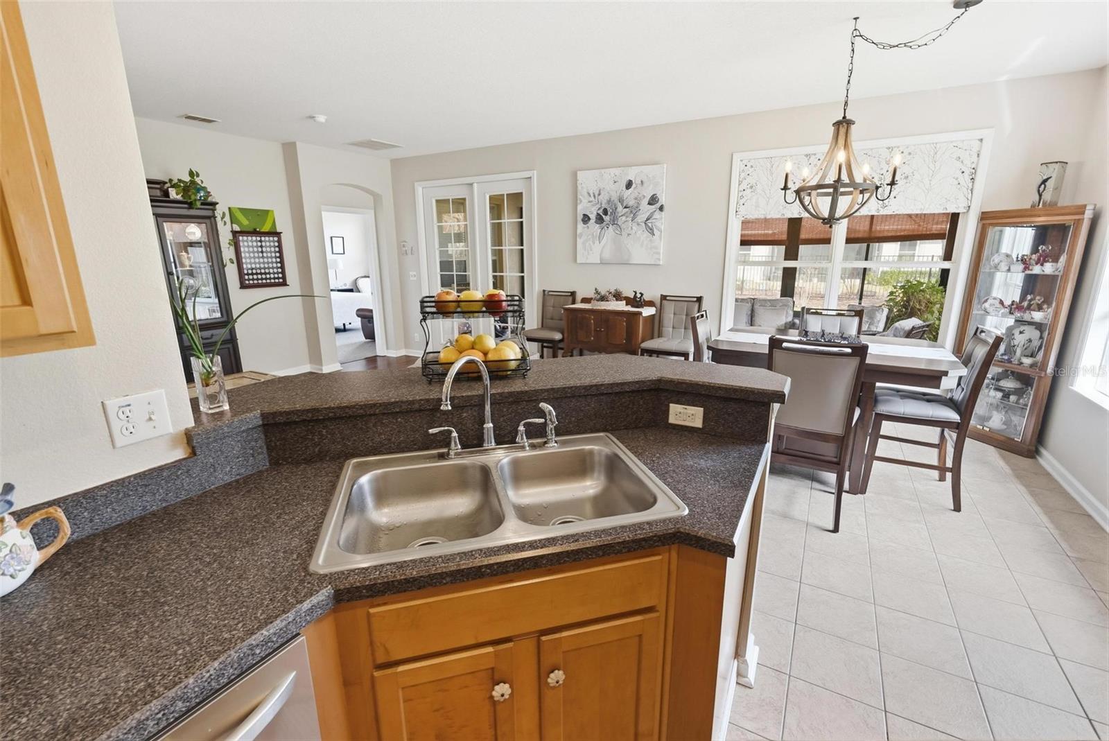 Image 21 of 65 For 207 Coleton Lane