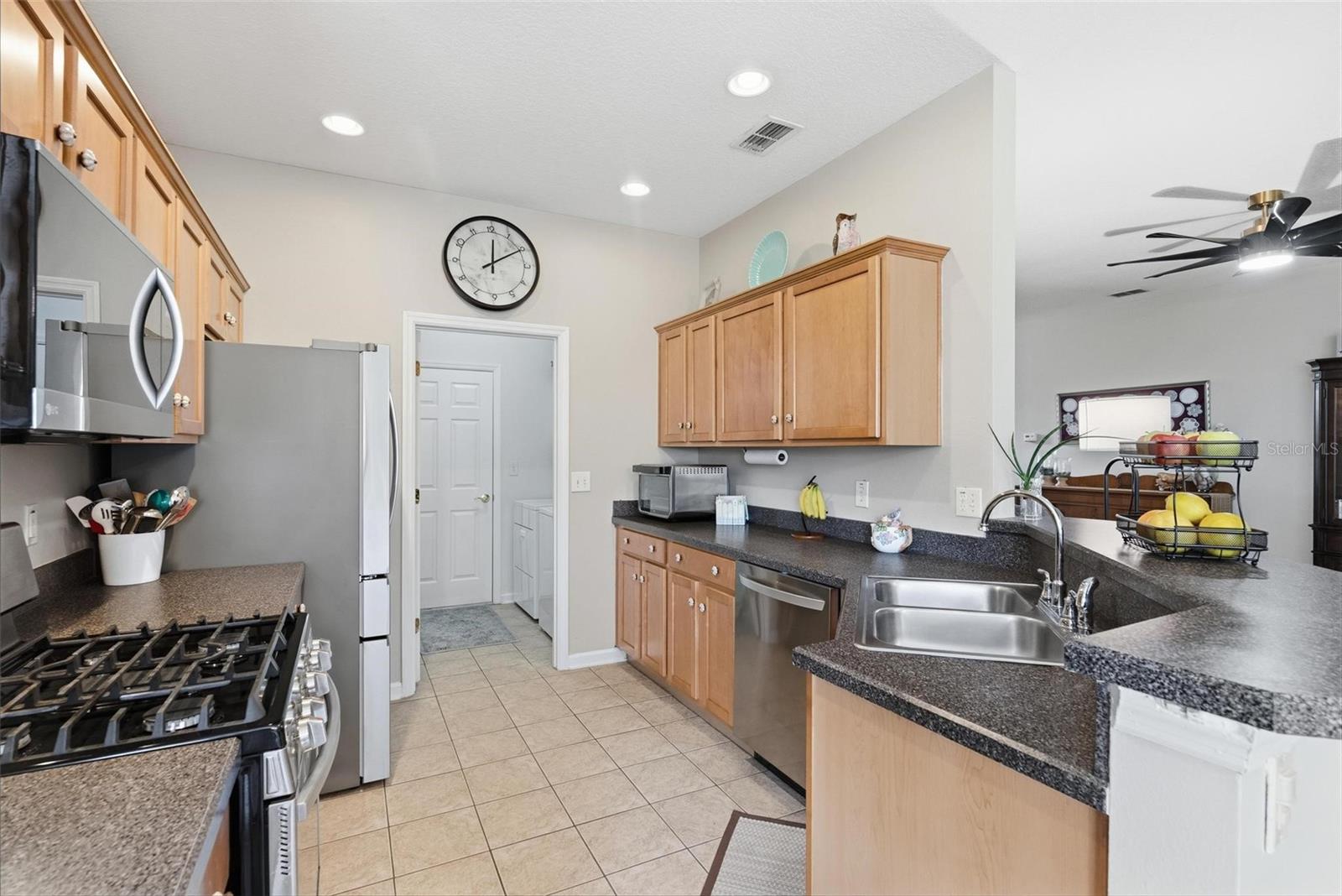 Image 24 of 65 For 207 Coleton Lane