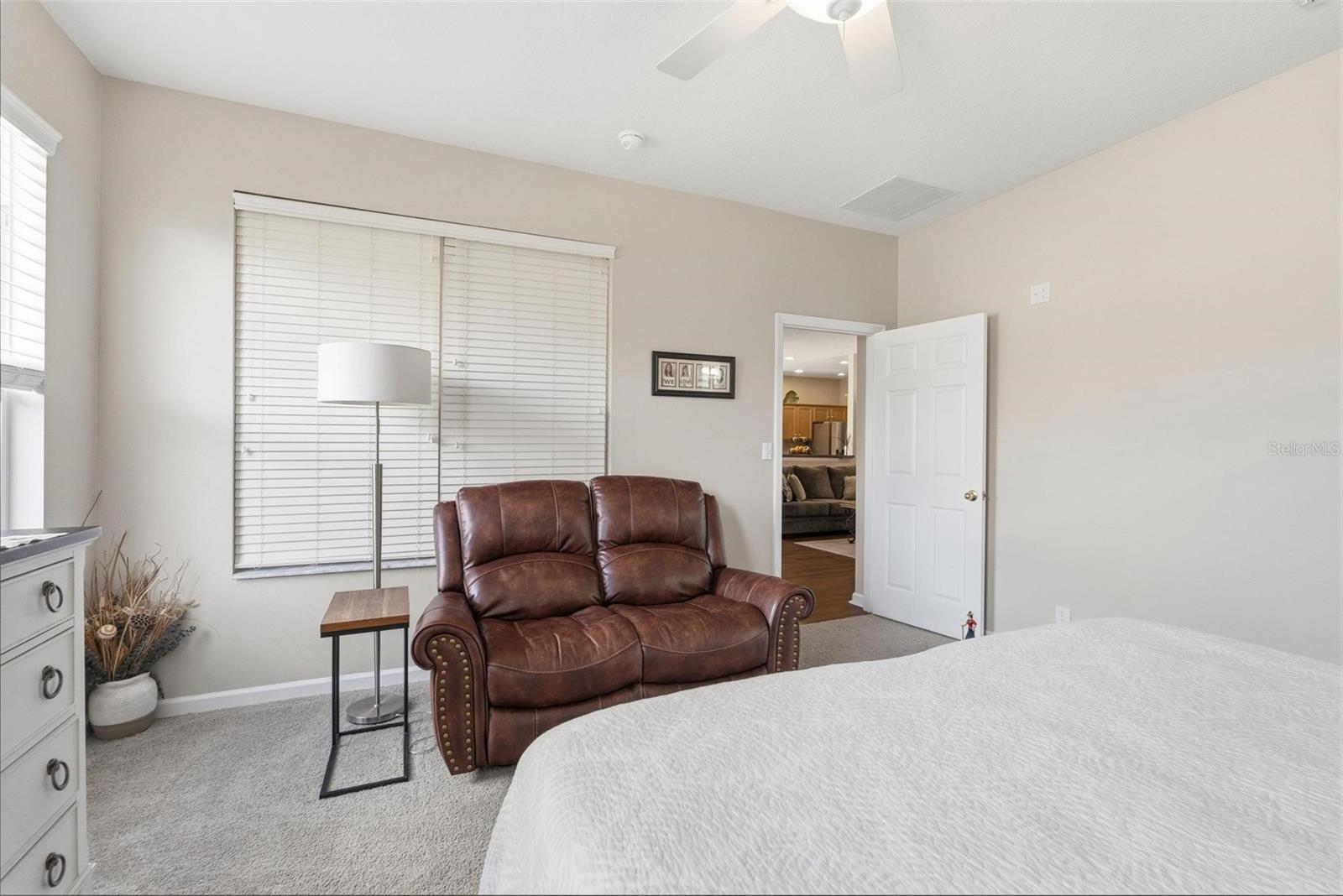 Image 37 of 65 For 207 Coleton Lane