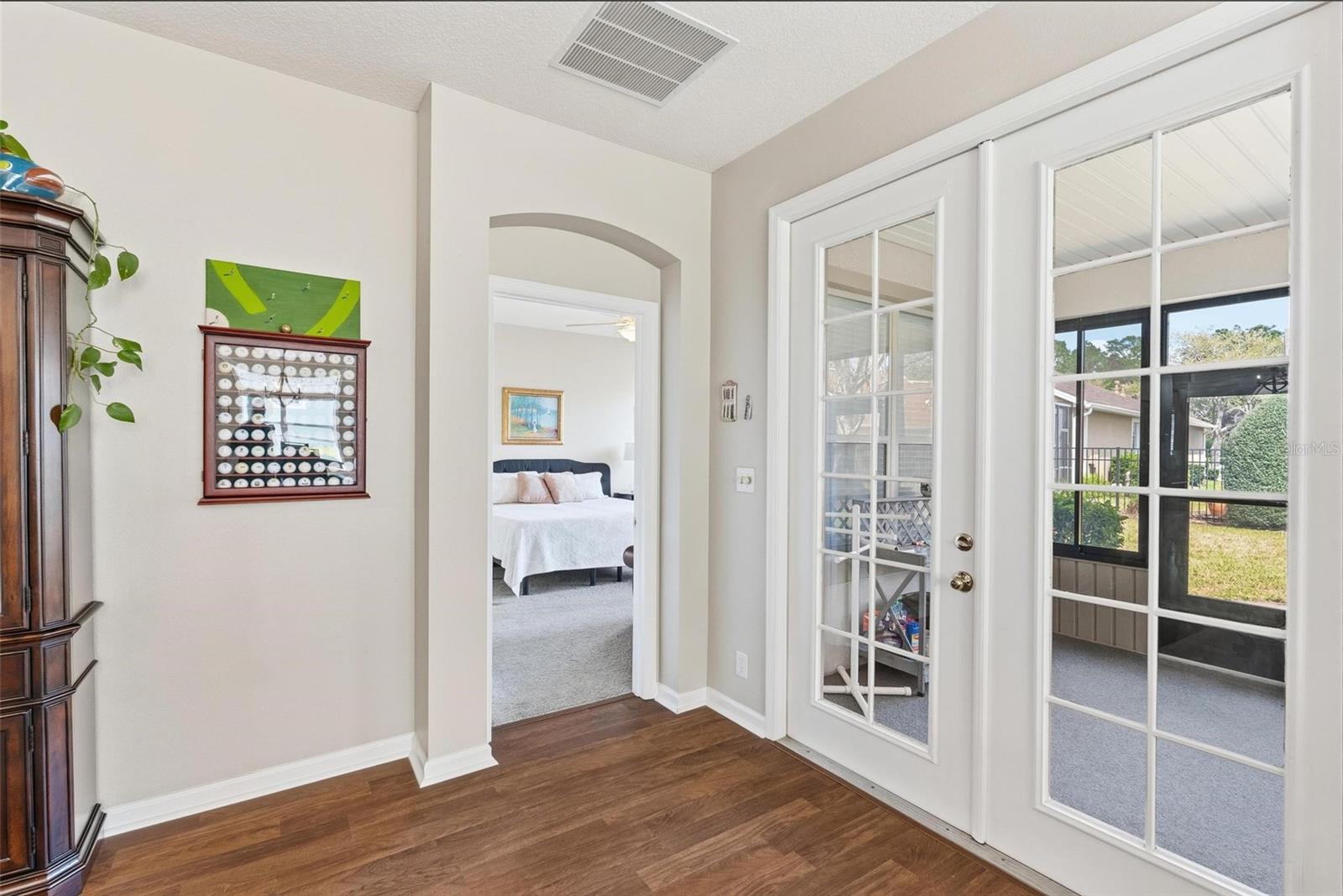 Image 40 of 65 For 207 Coleton Lane