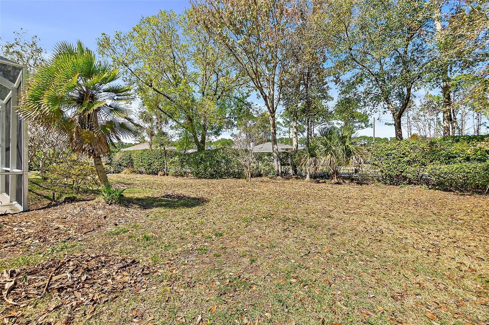 Image 49 of 66 For 28 Montauk Lane