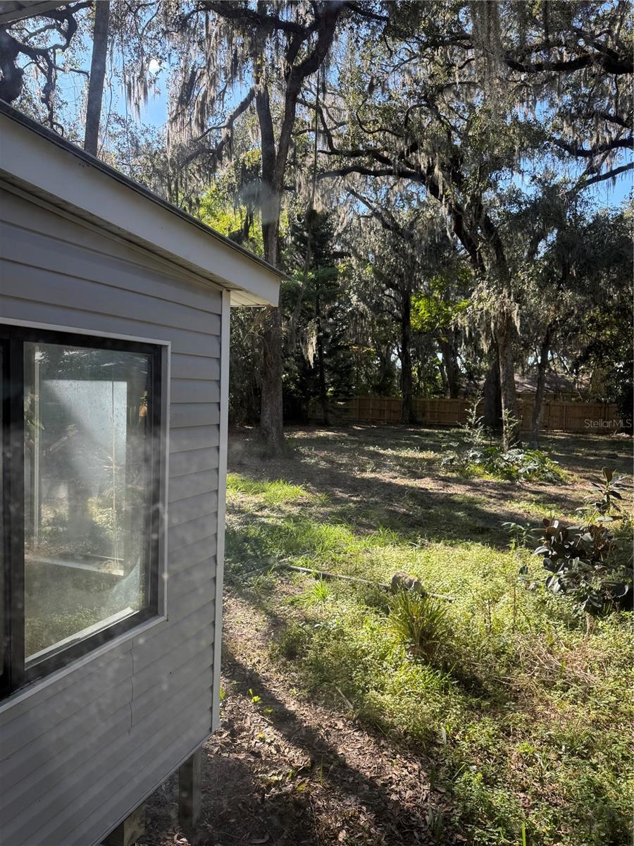 Image 5 of 13 For 12 Dawson Drive