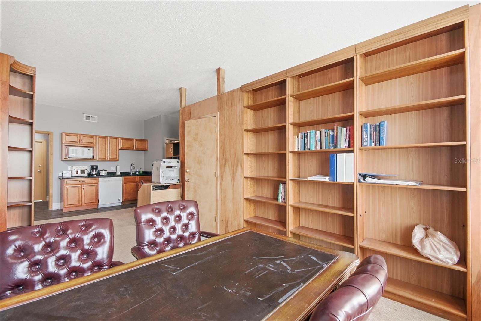 Image 21 of 51 For 101 Palm Harbor Parkway