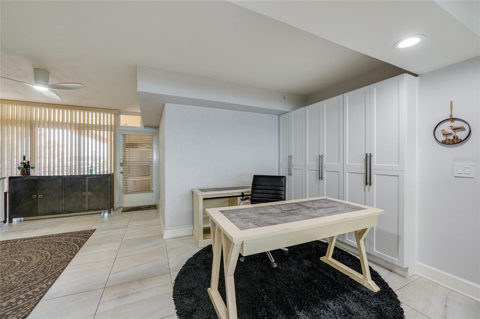 Image 2 of 37 For 4575 Atlantic Avenue 6304