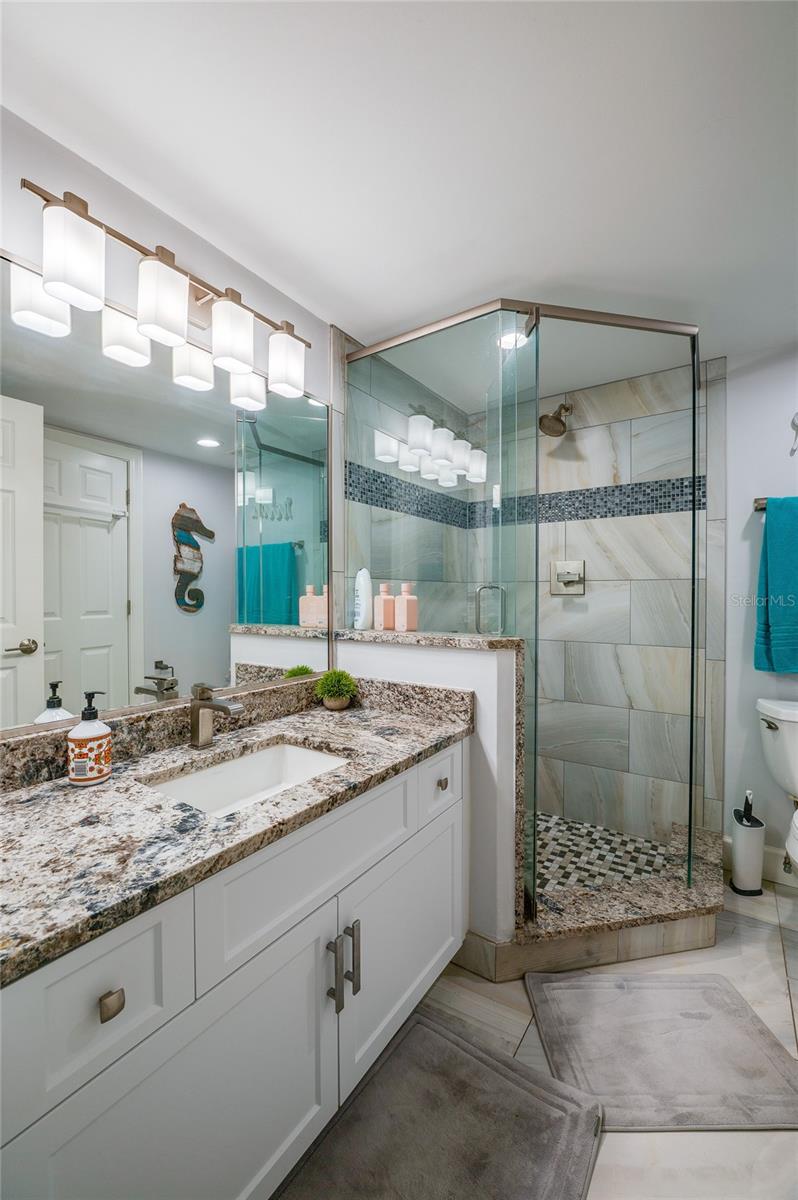 Image 28 of 37 For 4575 Atlantic Avenue 6304