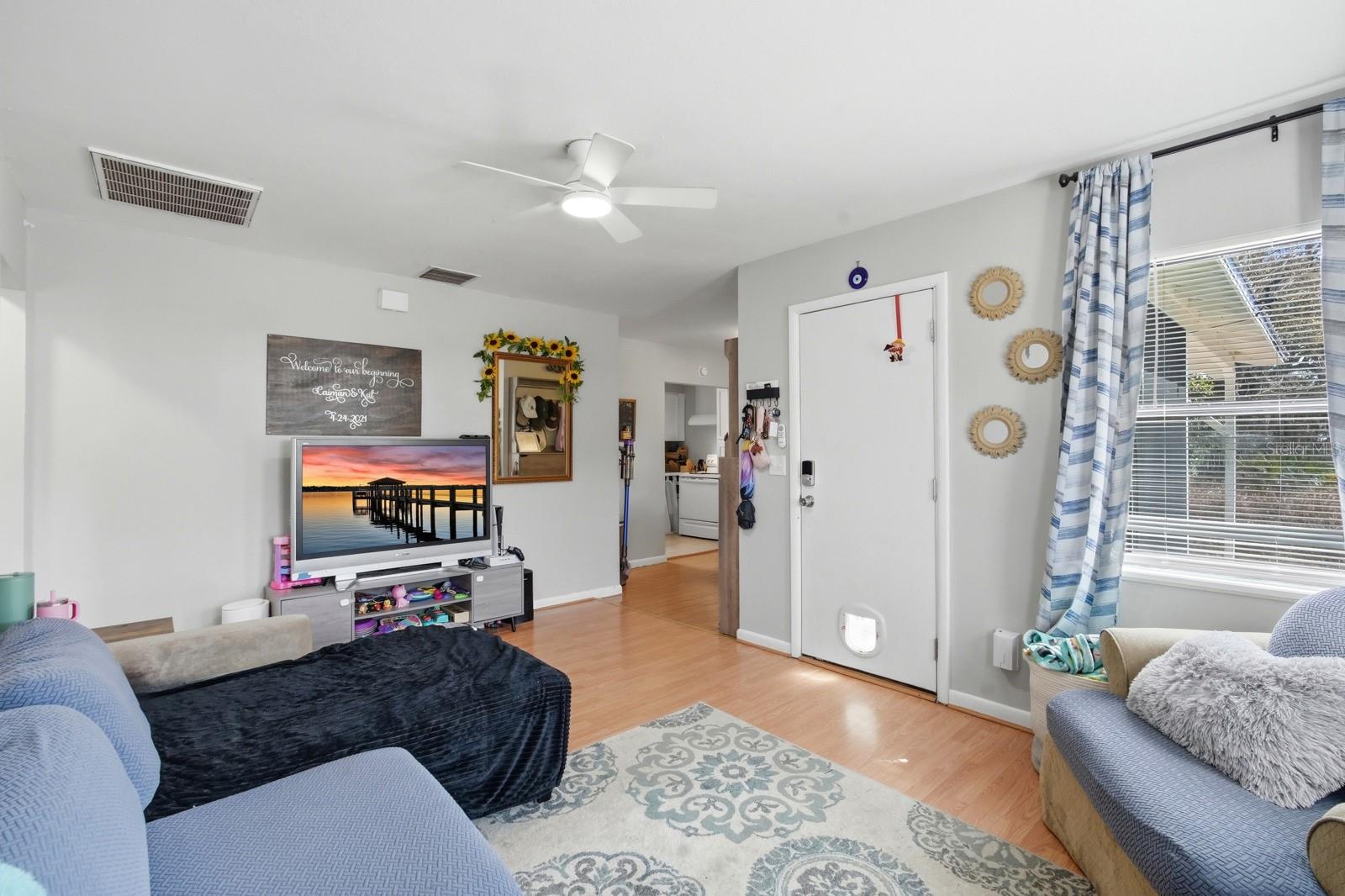 Image 4 of 24 For 2627 Myrtle Avenue