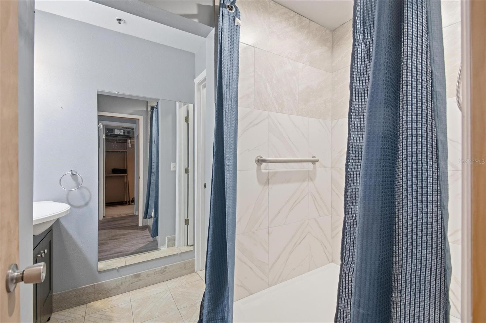 Image 23 of 39 For 101 Palm Harbor Parkway Ob2