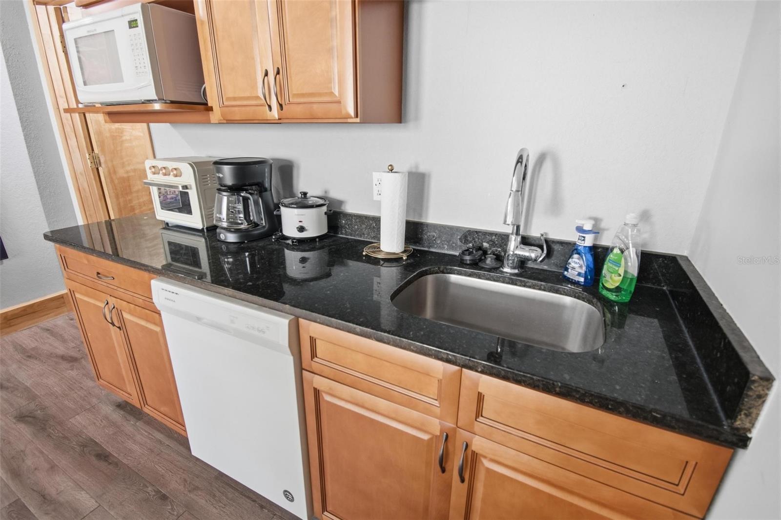 Image 3 of 39 For 101 Palm Harbor Parkway Ob2