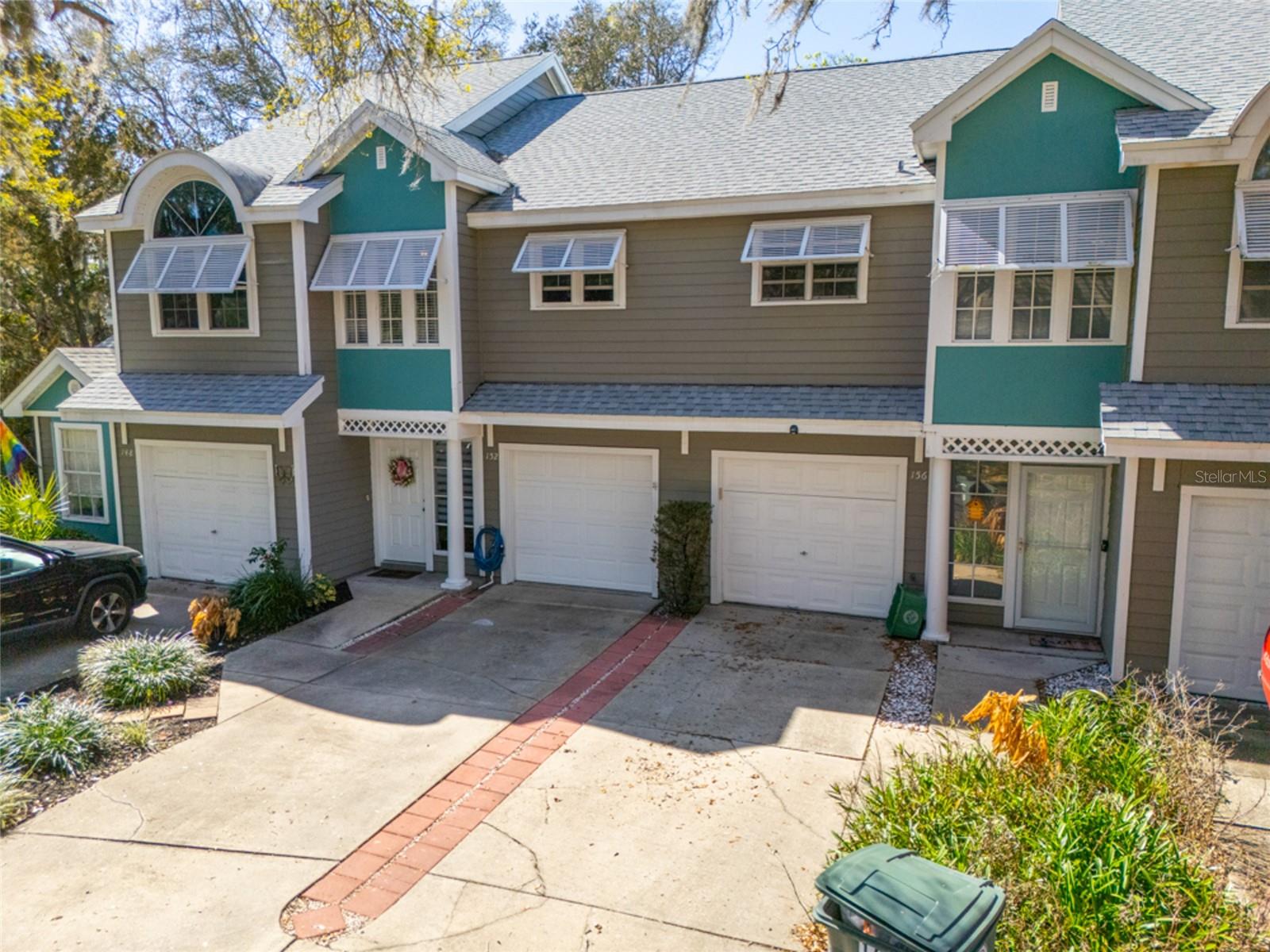 Image 2 of 37 For 152 Grand Oaks Circle 152