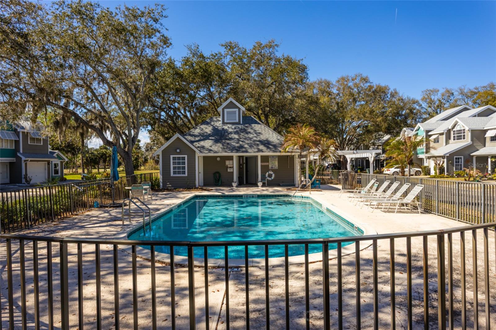 Image 31 of 37 For 152 Grand Oaks Circle 152