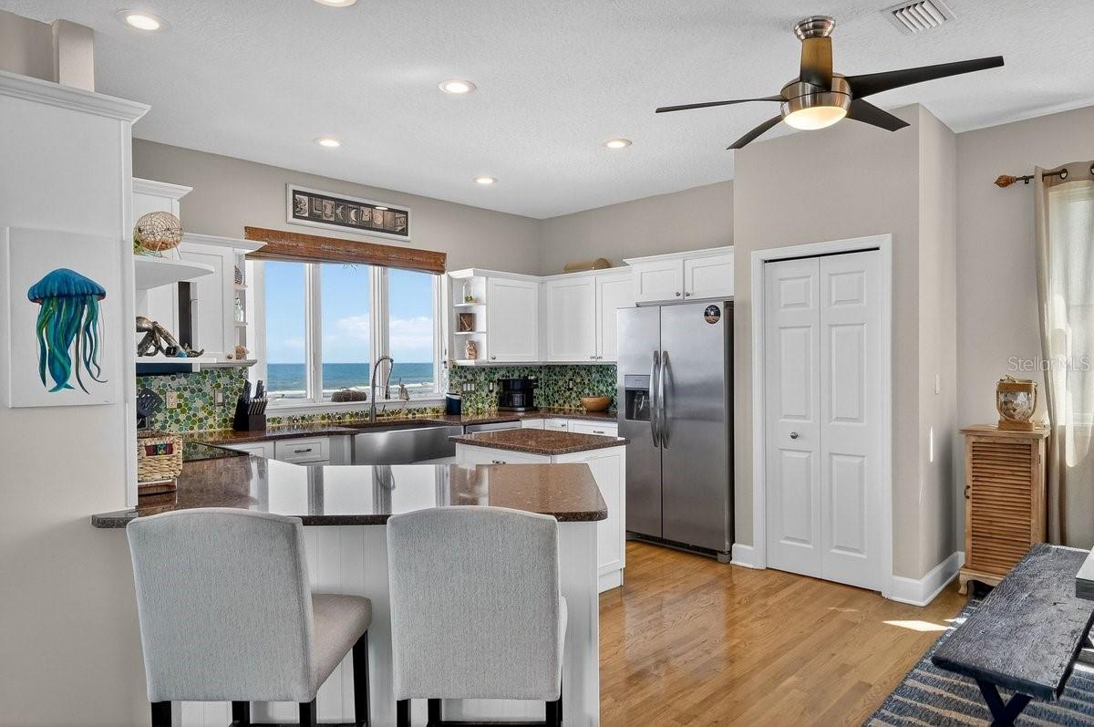 Image 14 of 60 For 3319 Ocean Shore Boulevard