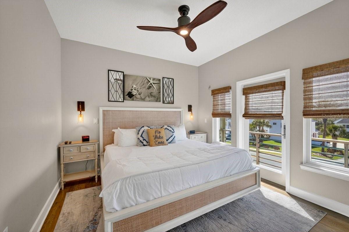 Image 27 of 60 For 3319 Ocean Shore Boulevard