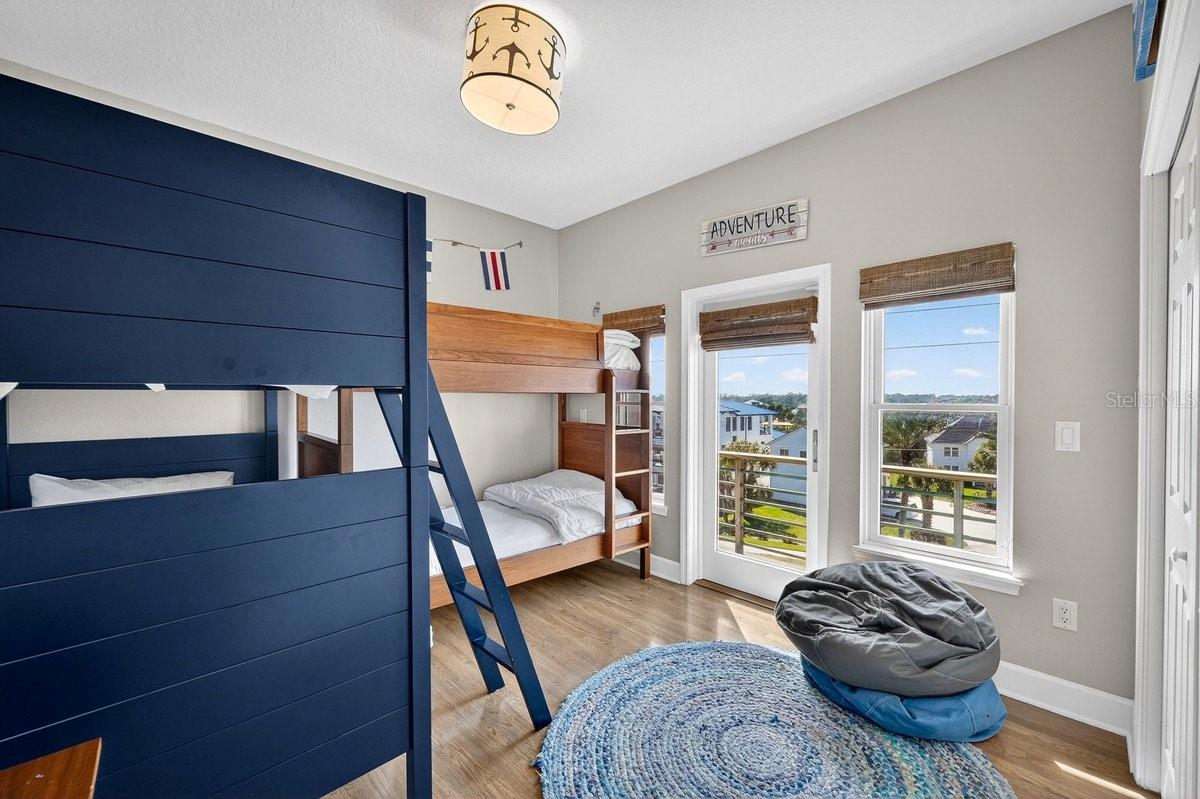 Image 33 of 60 For 3319 Ocean Shore Boulevard