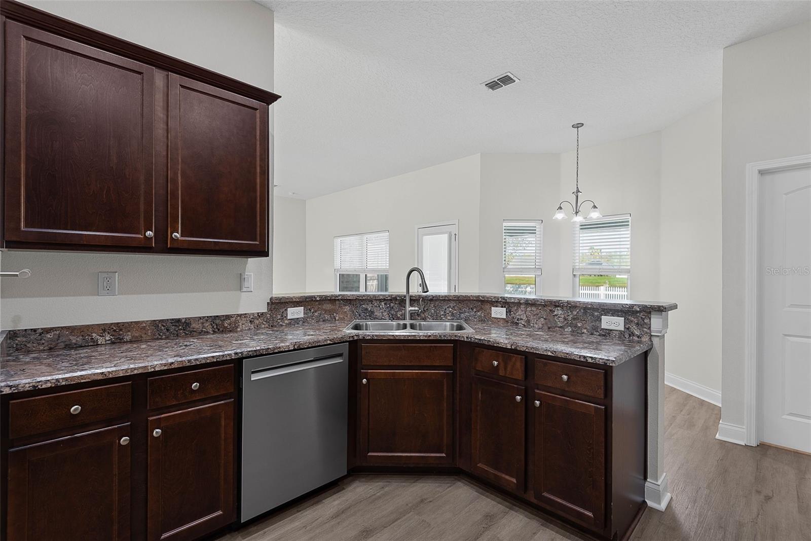 Image 17 of 70 For 47 Turtle Ridge Drive