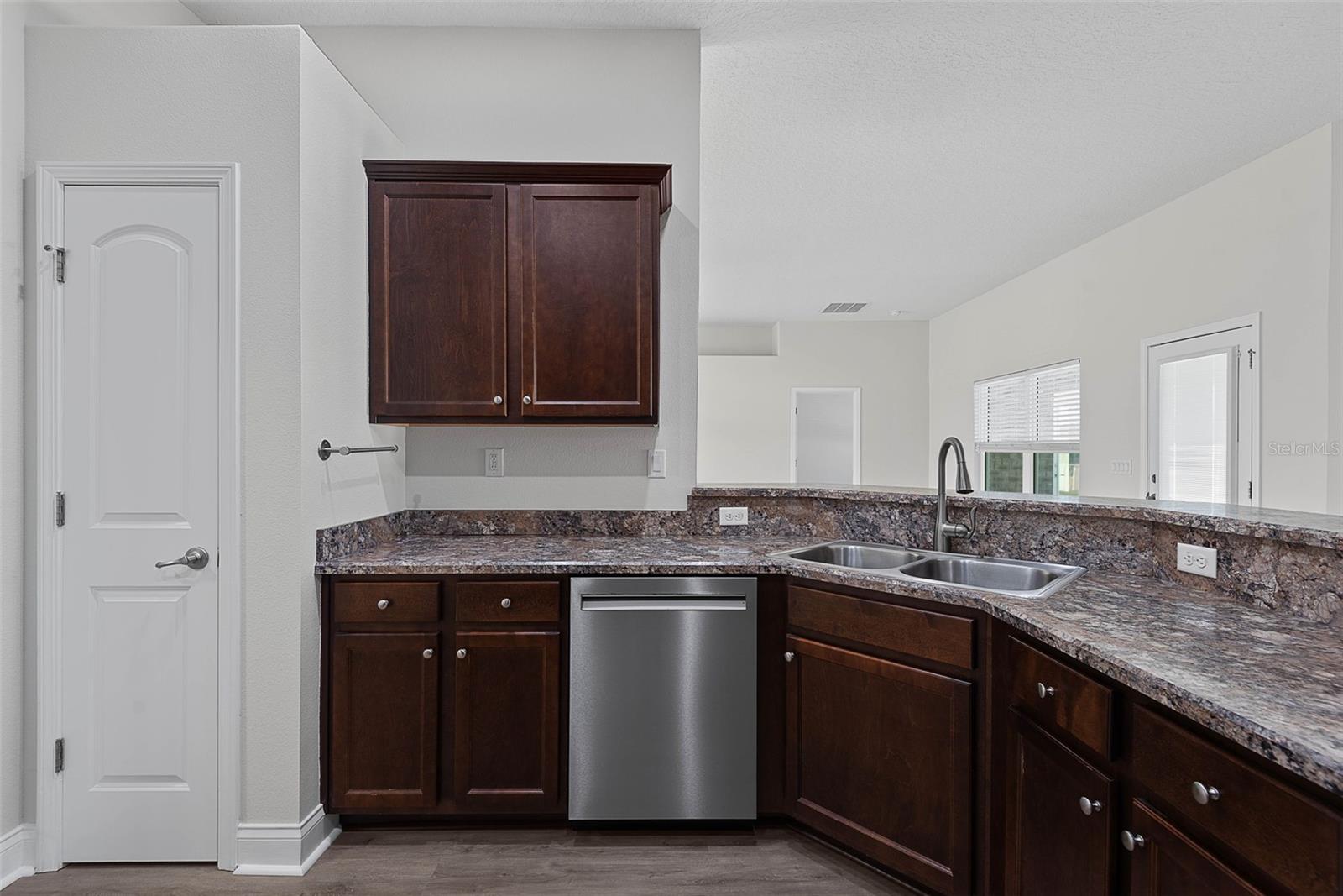 Image 18 of 70 For 47 Turtle Ridge Drive