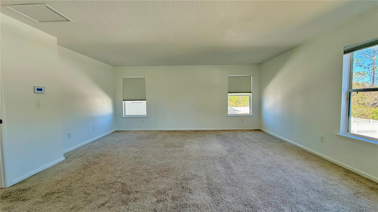 Image 12 of 25 For 8 Perrotti Lane