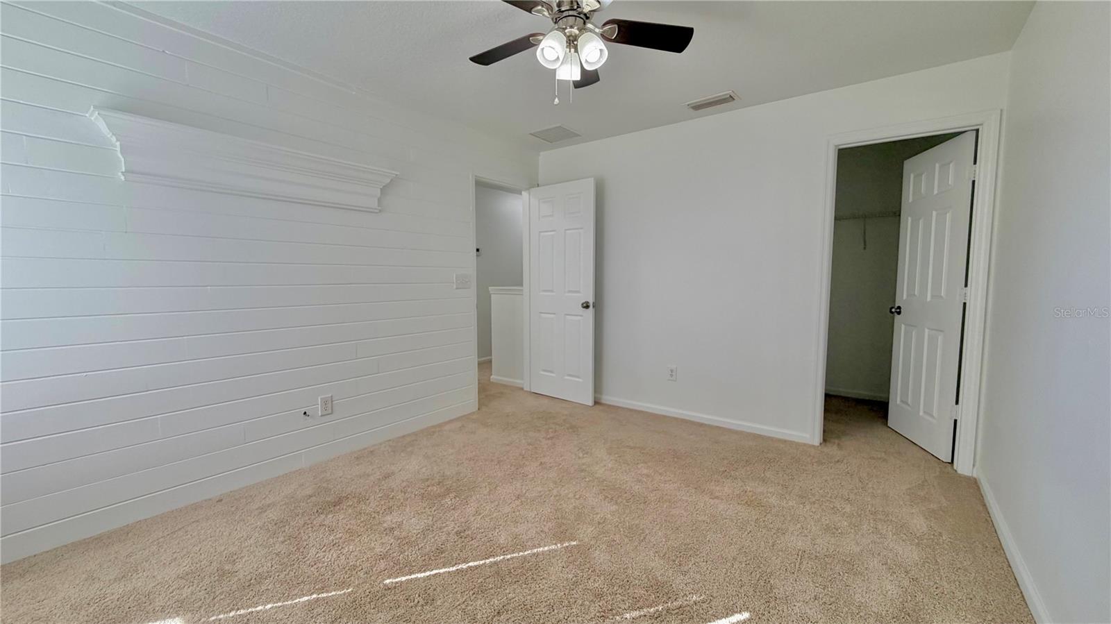 Image 24 of 25 For 8 Perrotti Lane