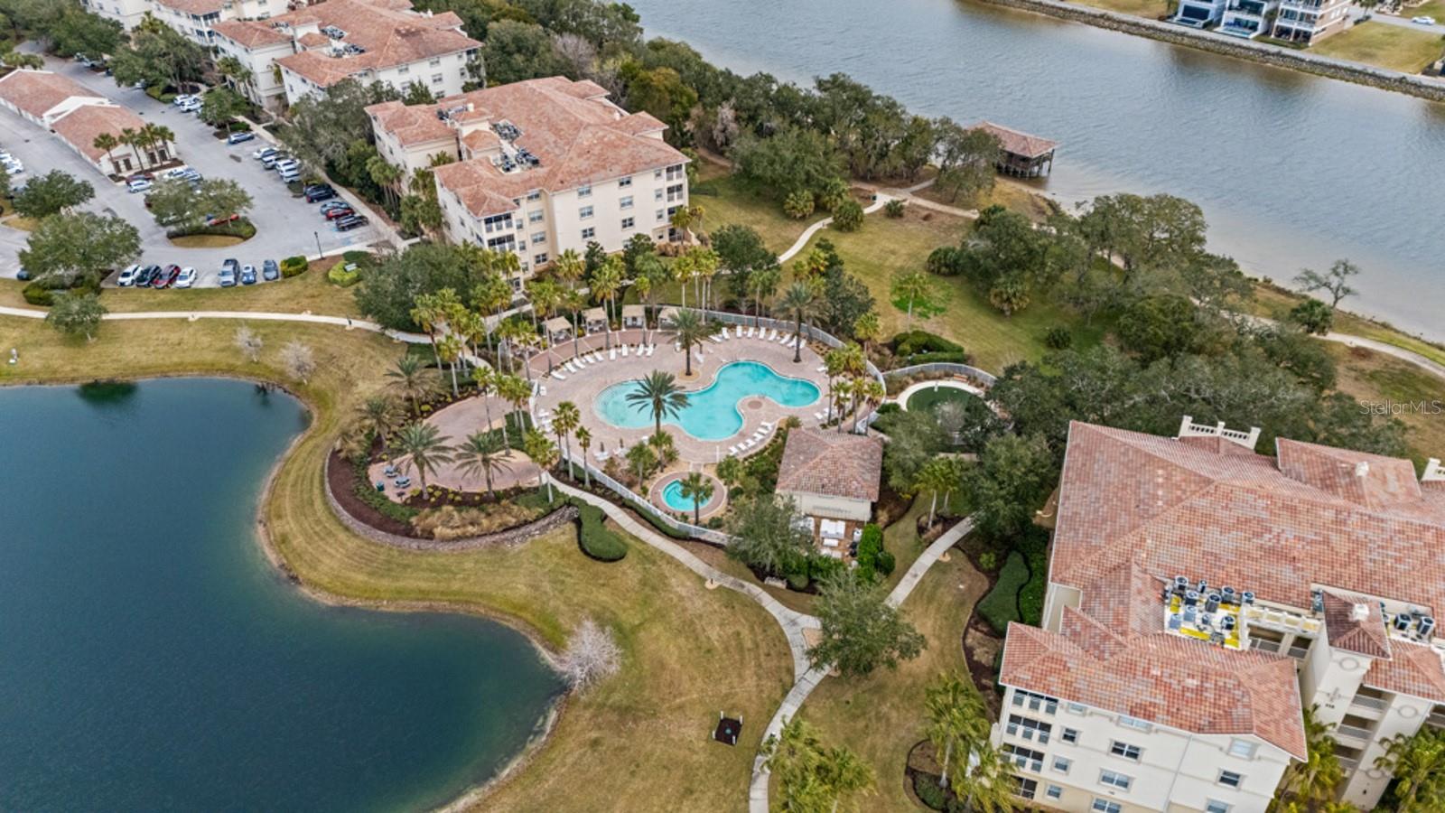 Image 42 of 67 For 35 Riverview Bend S 1827