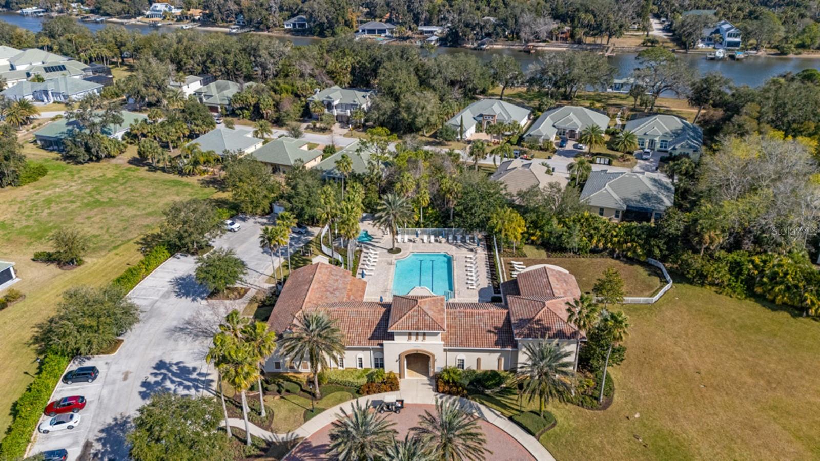 Image 43 of 67 For 35 Riverview Bend S 1827